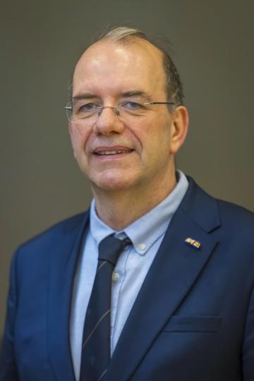 Portret Ad Hekman
