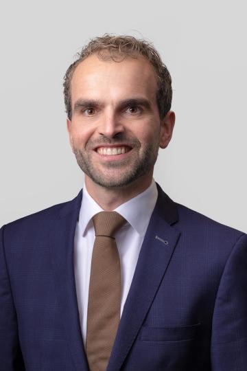 Portretfoto van Arjen van der Lugt