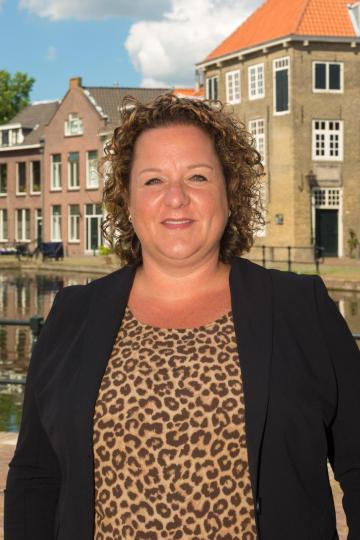 Portretfoto Sandie van Tiel